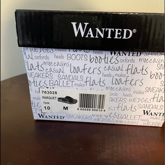 Sandals - Picture 4 of 4